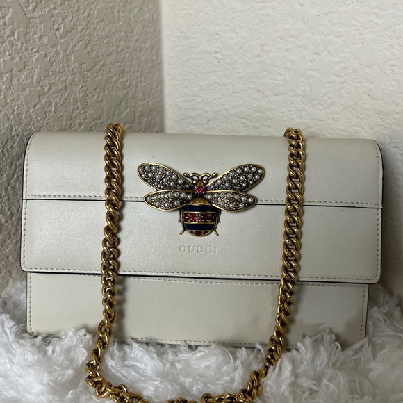Gucci Bee Wallet on Chain - Picture 2 of 9